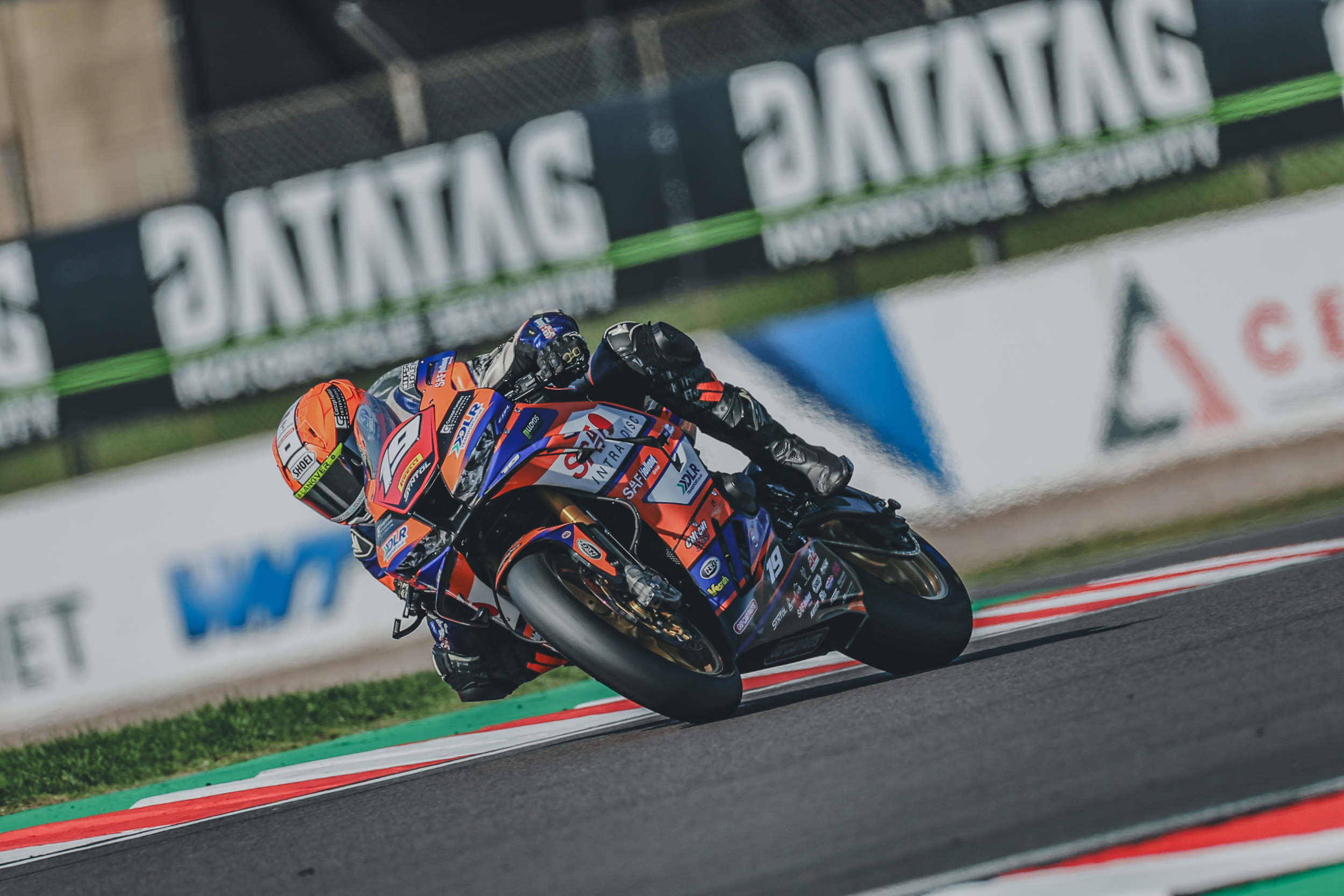 Pirelli National Superstock With Moneybarn Vehicle Finance - Round 10 At Donington Park, Day 2