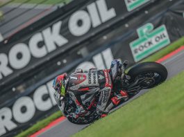 Quattro Group British Supersport & Gp2 / Hel Supersport Cup - Round 10 At Donington Park