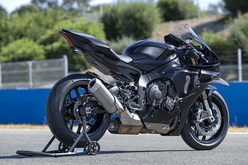 R Future Is Here: The New R1 Race And R1 Gytr