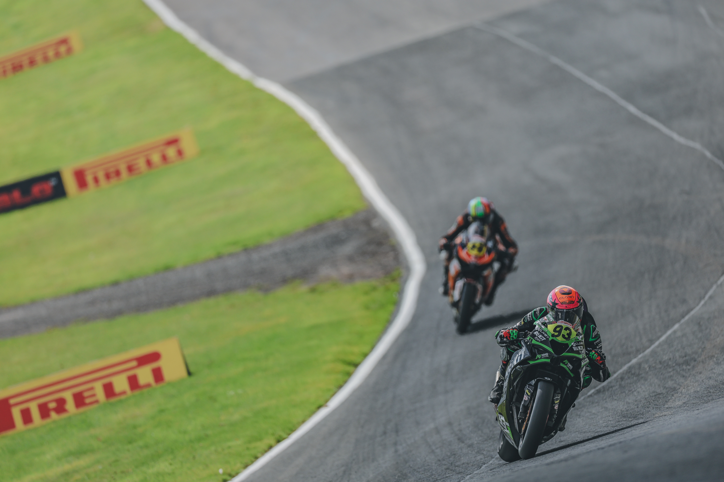 Stapleford Dominates Opening Day Of Quattro Group British Supersport At Oulton Park