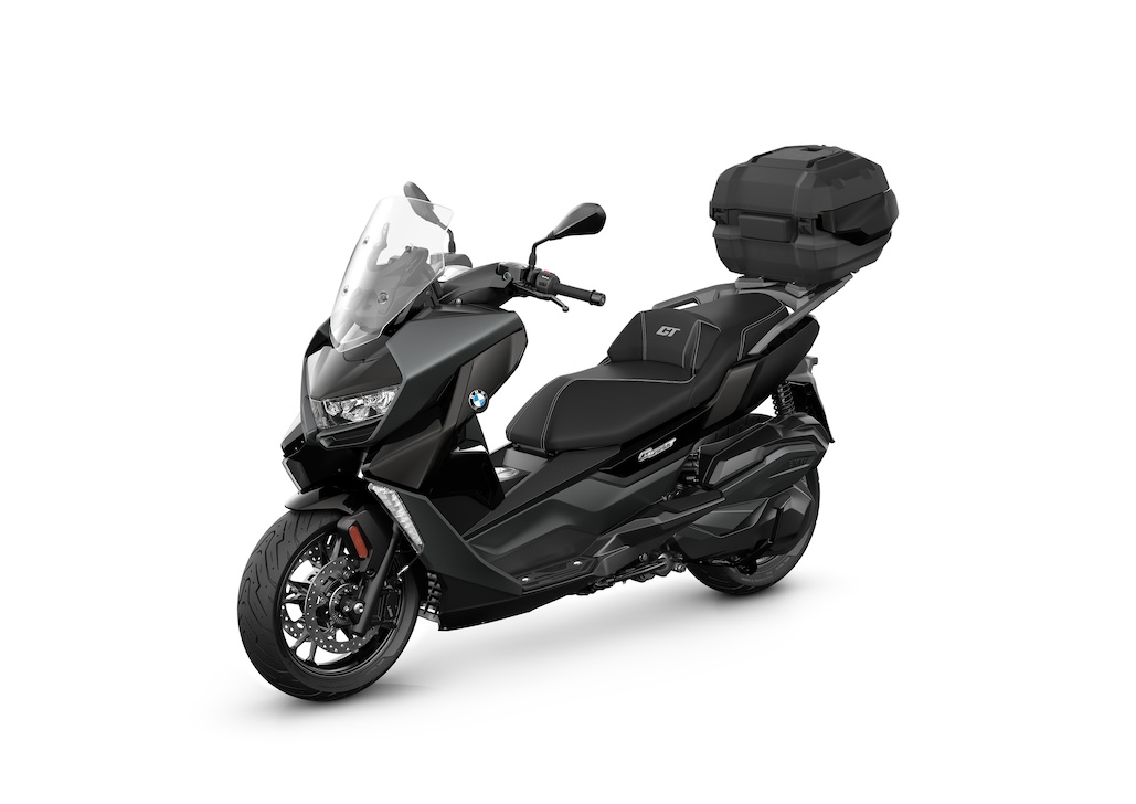 Bmw Motorrad Presents The New Bmw C 400 Gt And Bmw C 400 X