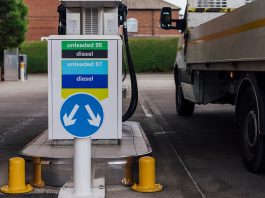 Fuel Prices Fall By 6.5p In September Saving Drivers £3.60 A Tank