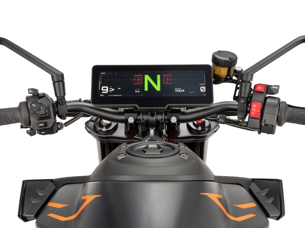 Ktm Takes Its On-bike Hmi Experience To Another Level With New Tft Displays