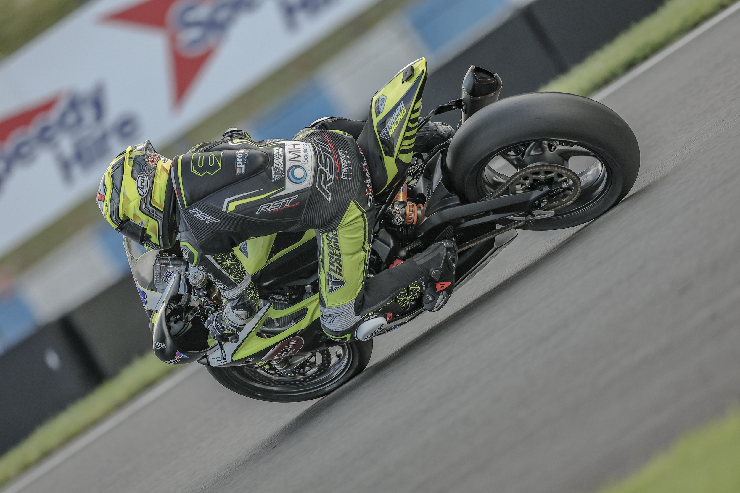 Stapleford Triumphs In Donington Thriller As Kennedy Extends Championship Lead