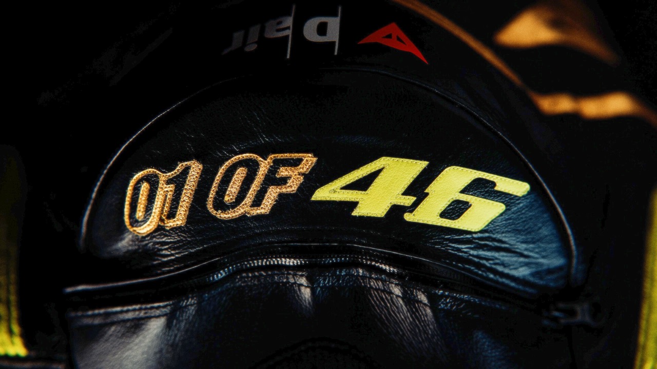 Dainese Donates Kit #1/46 Celebrating Valentino Rossi’s 46th Birthday To Unicef