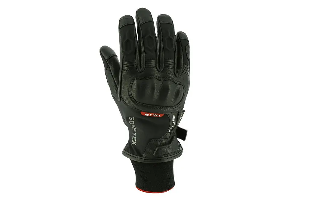 Richa Celebrates Women Who Ride