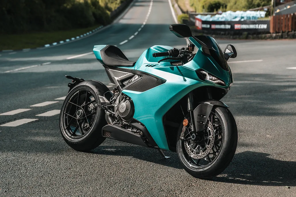 Norton Motorcycles’ Tt Heritage Celebrated With All-Female Legacy Lap Marking 119 Years Of History Norton Motorcycles’ Tt Heritage Celebrated With All-Female Legacy Lap Marking 119 Years Of History