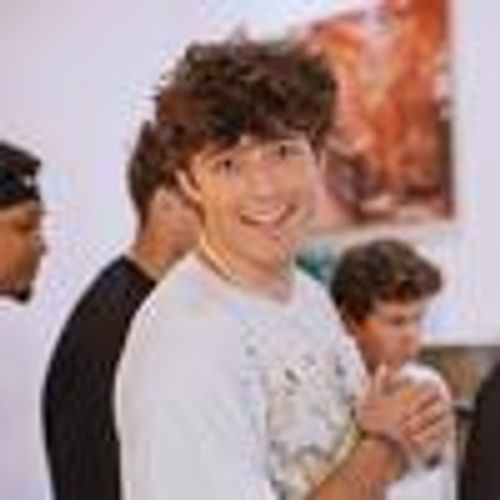 SuperLink profile picture for @tucker