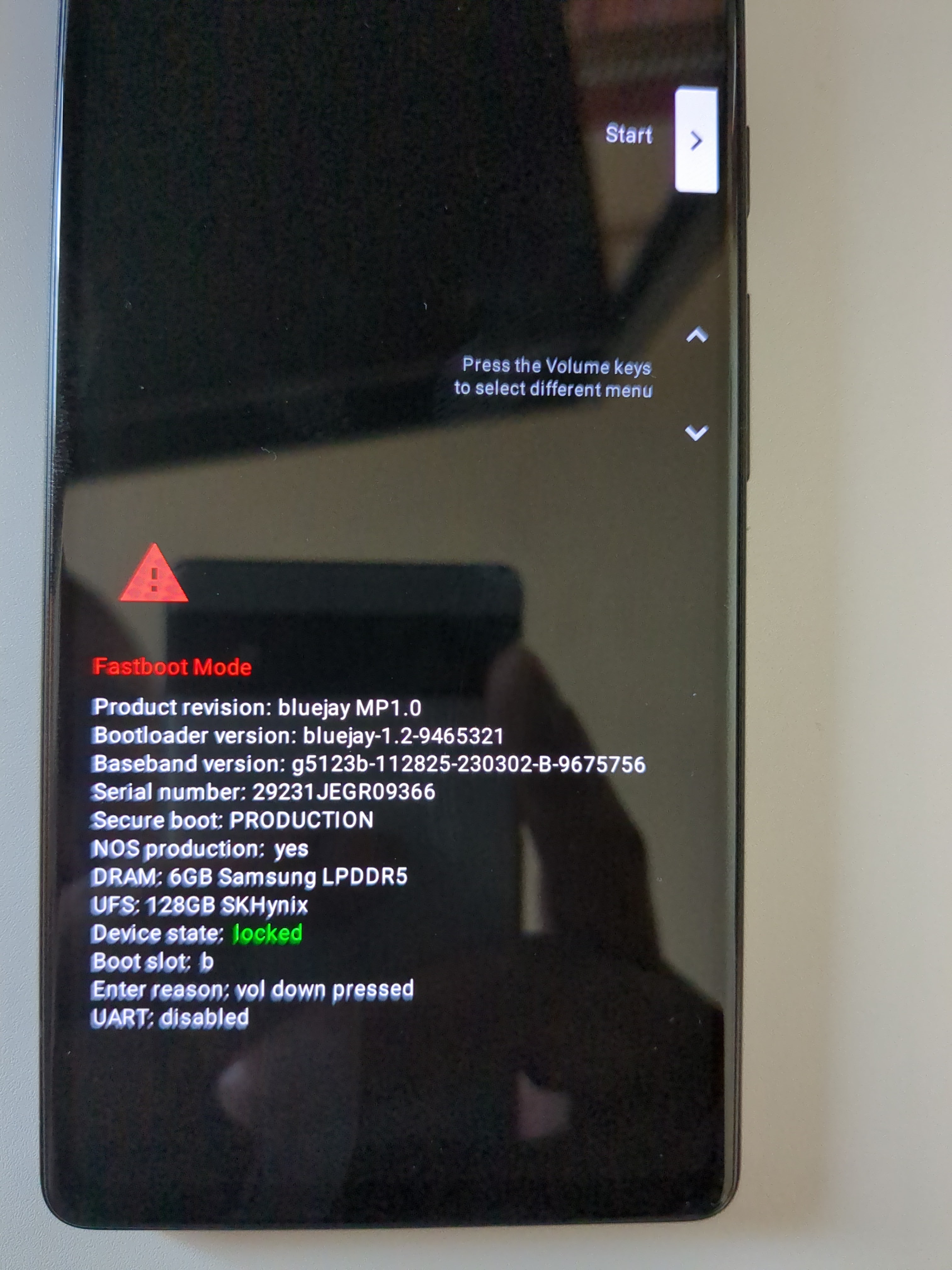ピクセル6aでPINコード忘れてしまい、ハードウェアリセットを