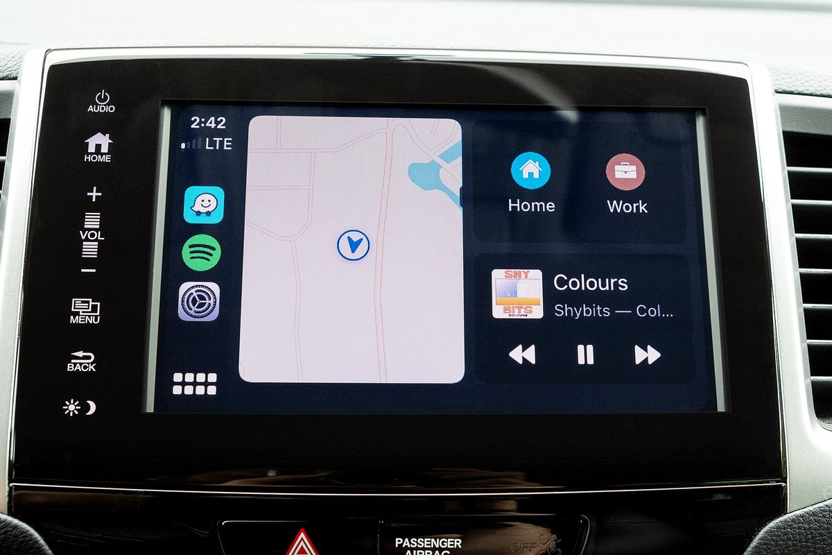 How to Use Split Screen on Android Auto