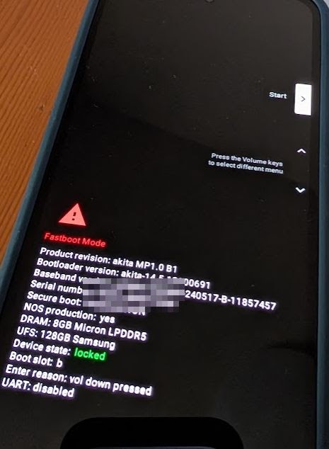 電源をオフにしていて電源をオンにしようとした際に変な英語の表示が出