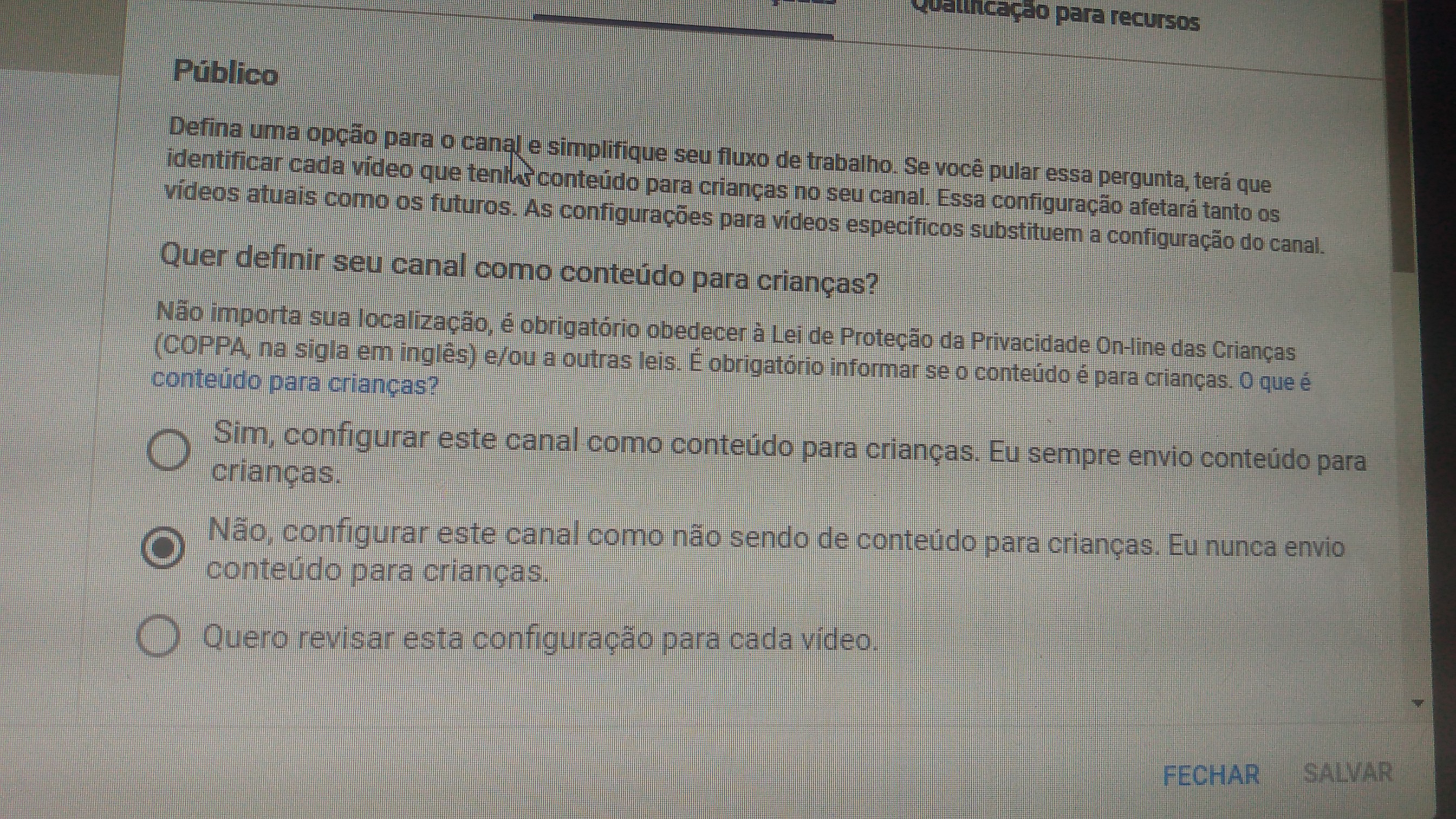 Como fechar um vídeo para comentários no