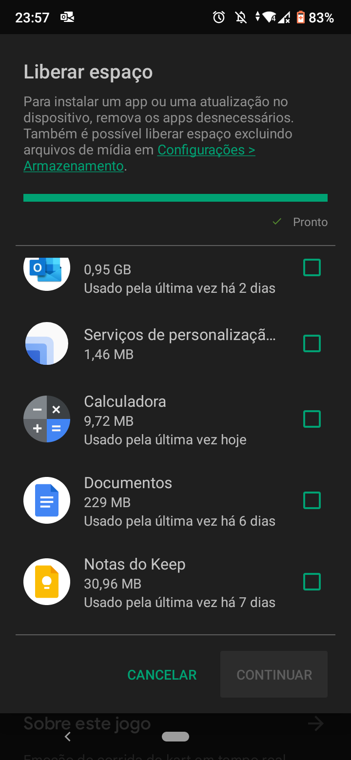 O  fica pedindo atualização mas quando abro o google play