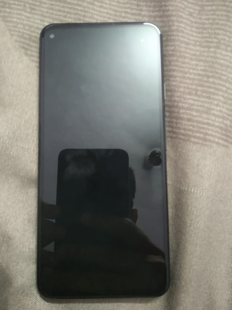 My Google phone 5A 5G Display is not working. Black screen flickering and  nothing is visible - Google Pixel Community