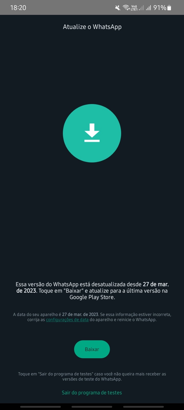 O  fica pedindo atualização mas quando abro o google play