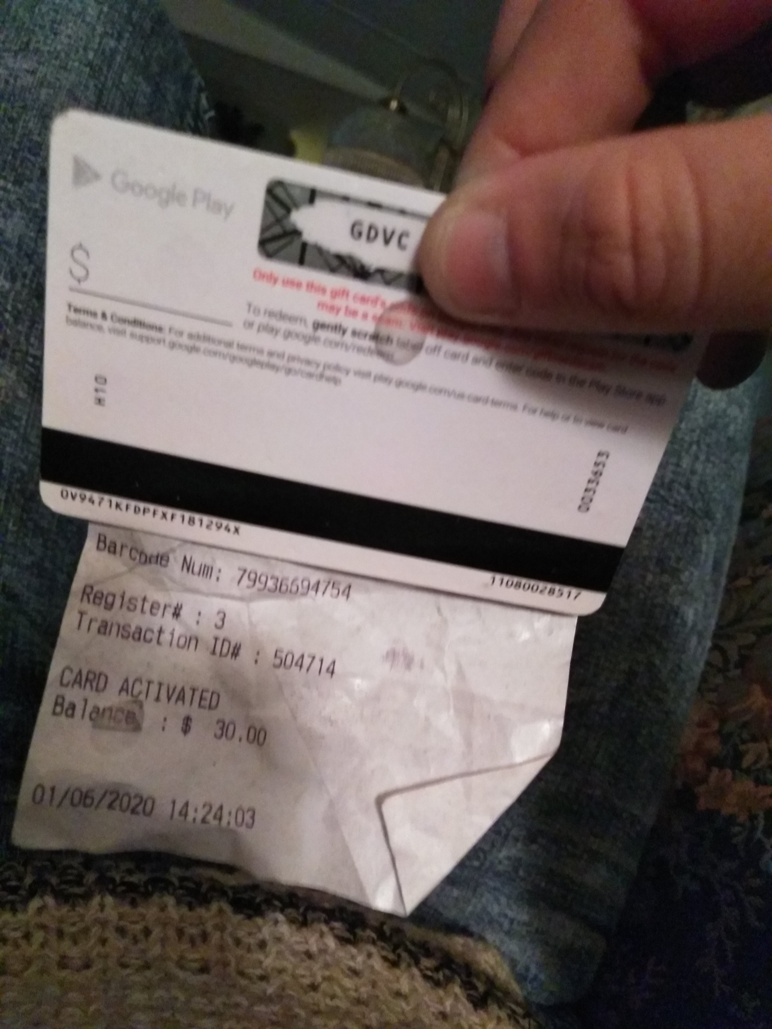 Different Pictures Of  Gift Cards & Receipt And How To