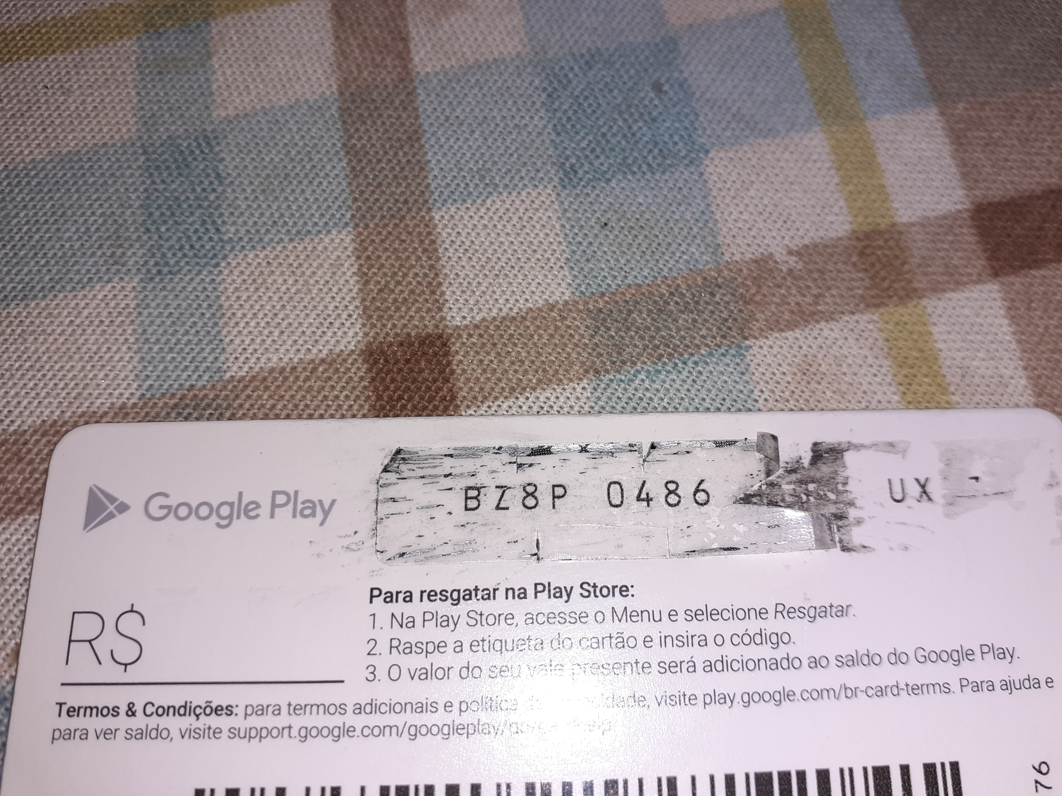 Comprei um cartao do google play, e meu sobrinho rasgou metade do código  como posso resgatar. - Comunidade Google Play