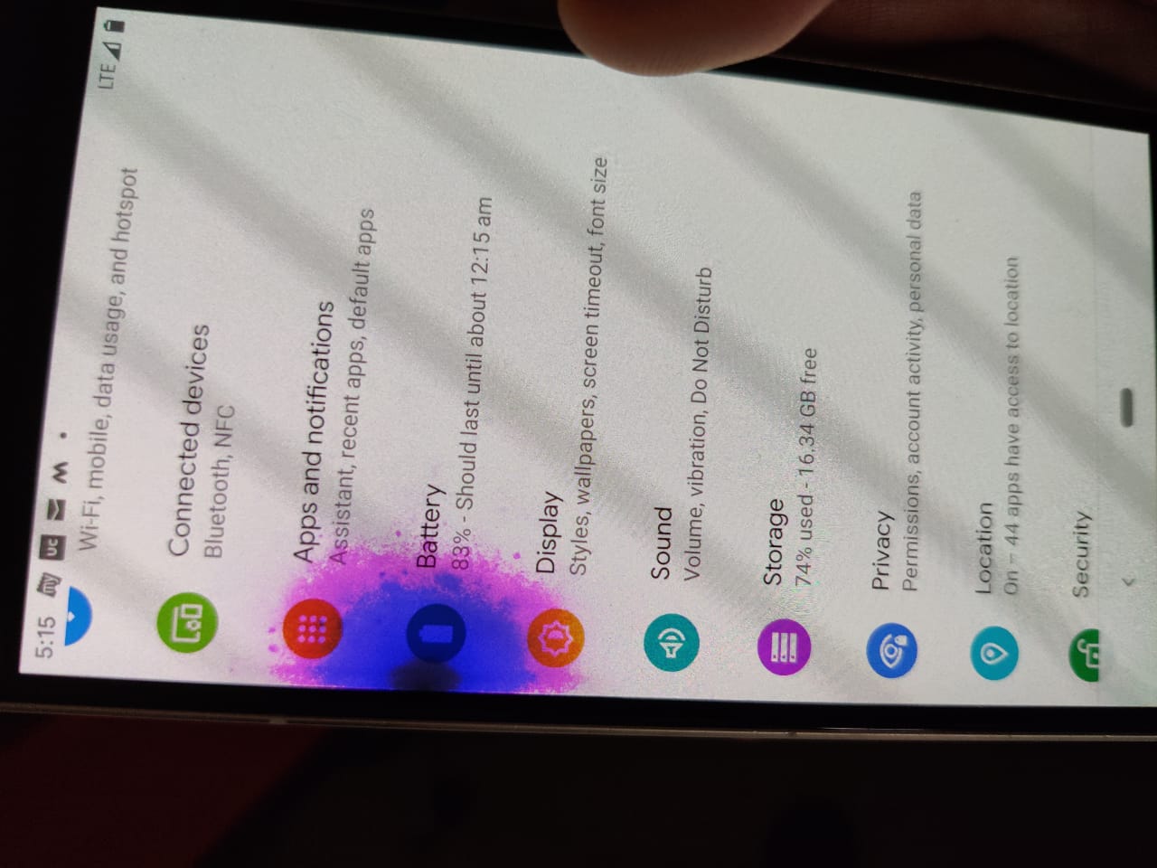 kontrast Konvertere Stjerne My screen has developed a pink and blue spot on one side and it's growing  across the screen - Google Pixel Community