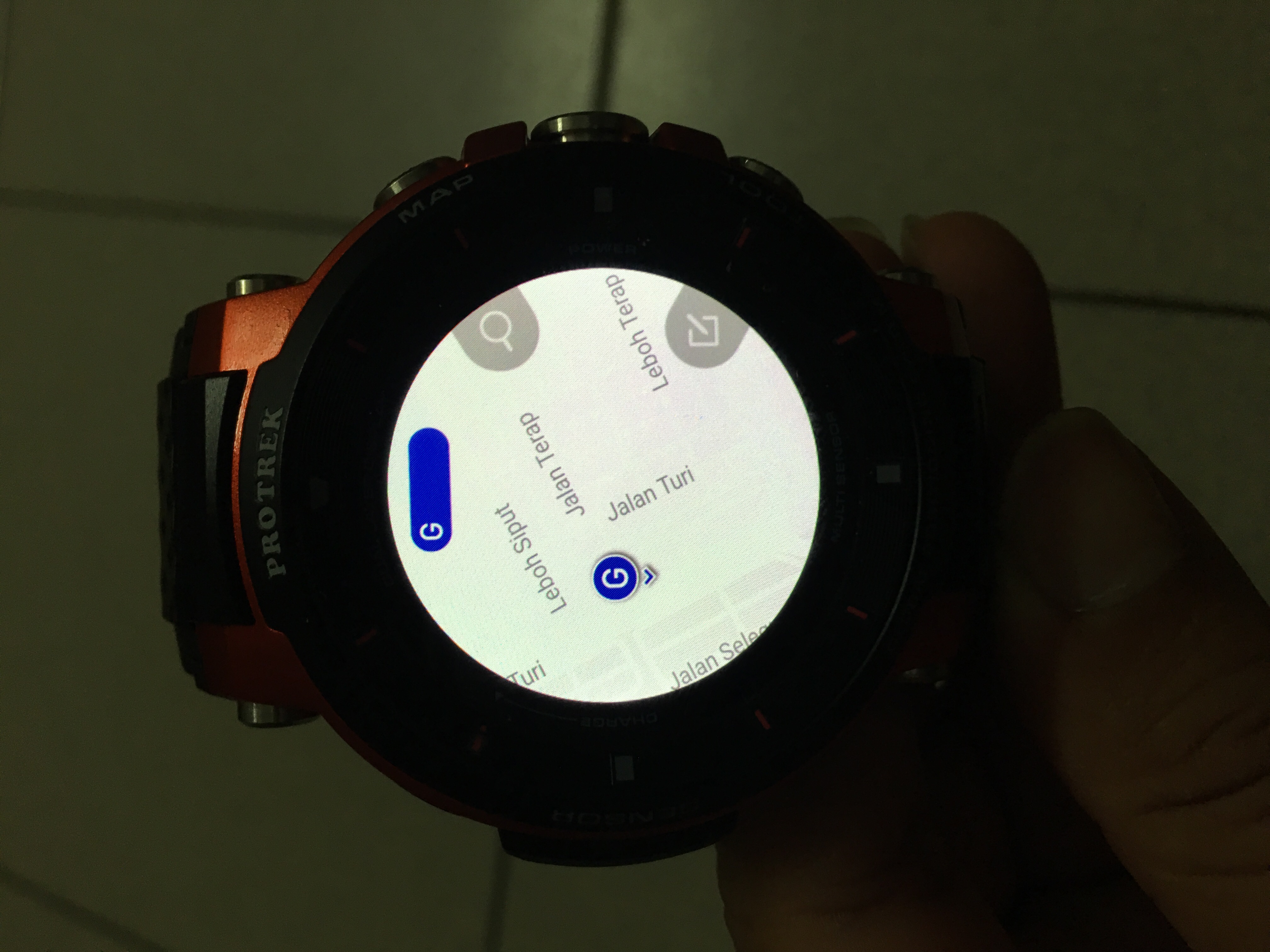 How to use an analog watch as a compass to find direction : r/coolguides