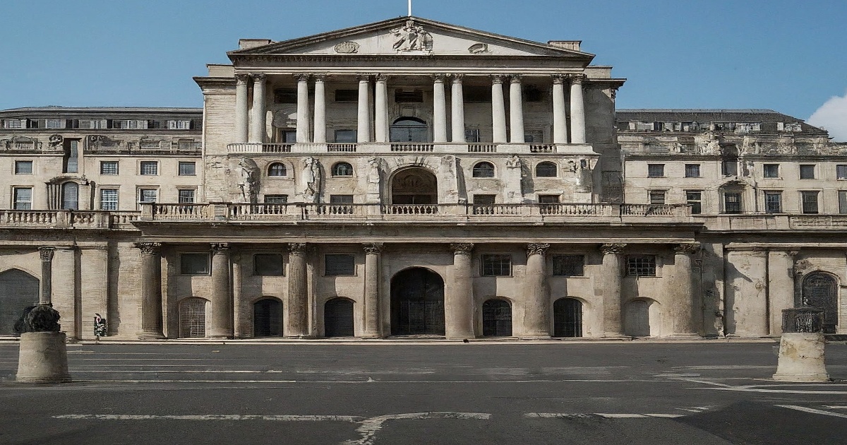 Main image to the post Bank of England Cuts Forecast, Adding Pressure on Chancellor Reeves