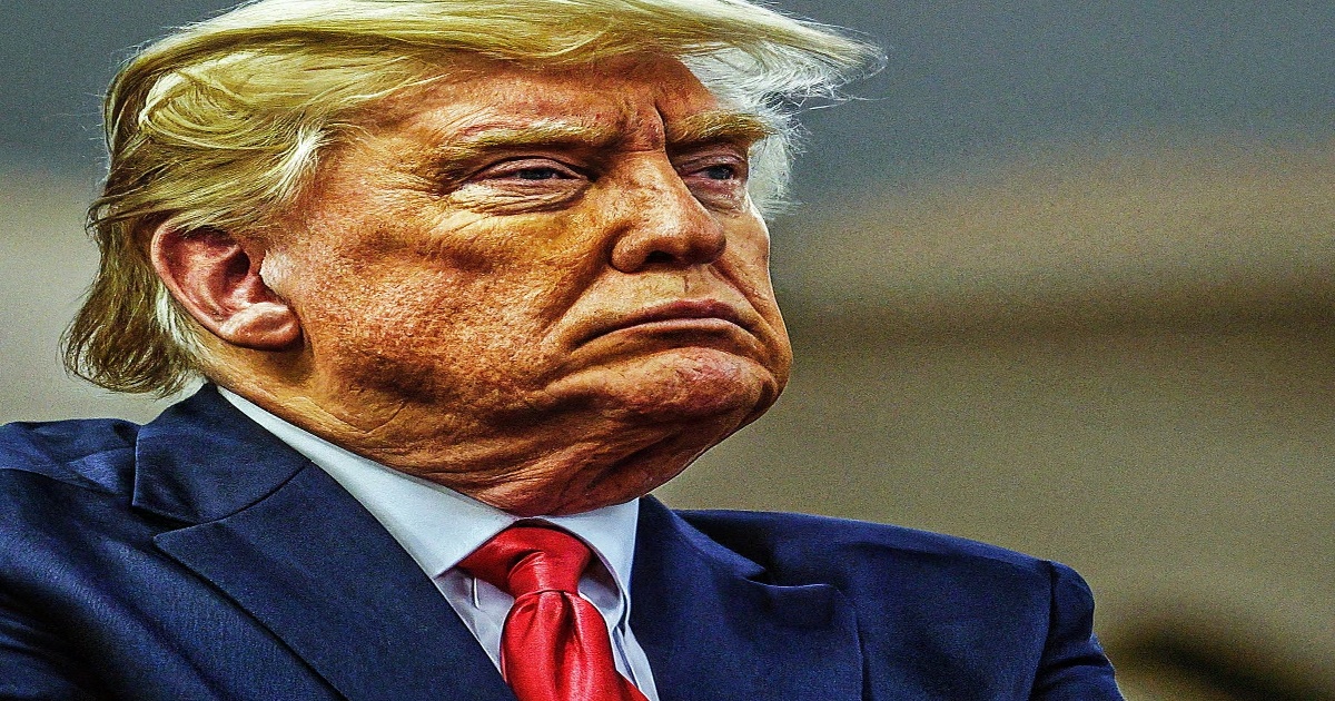 Main image to the post Intelligence Officials Testify, Trump Signs Election Security Order, and More