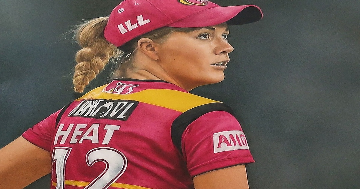 Main image to the post Brisbane Heat Storm into WBBL Final with Dominant Win over Sydney Thunder