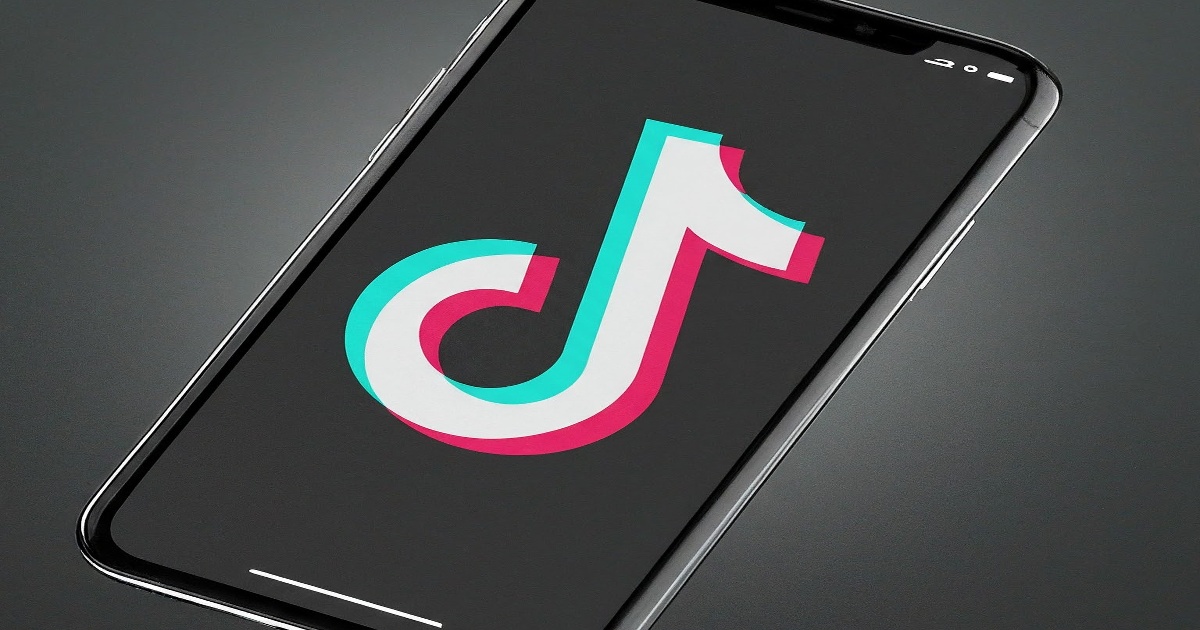 Main image to the post TikTok's Tumultuous Return and Uncertain Future in the U.S.