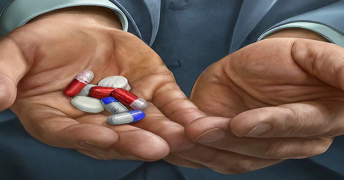 Main image to the post Purdue Pharma and Sackler Family Agree to $7.4 Billion Settlement Over OxyContin Crisis