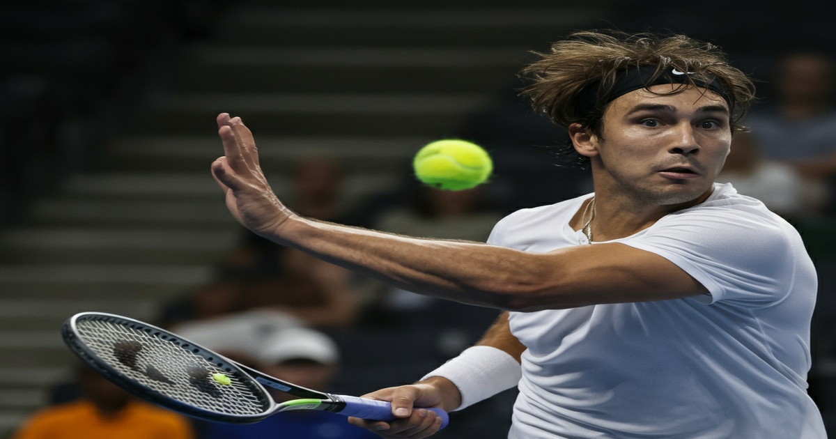 Main image to the post Williams Falls to Bouzas Maneiro in Cincinnati Open Return