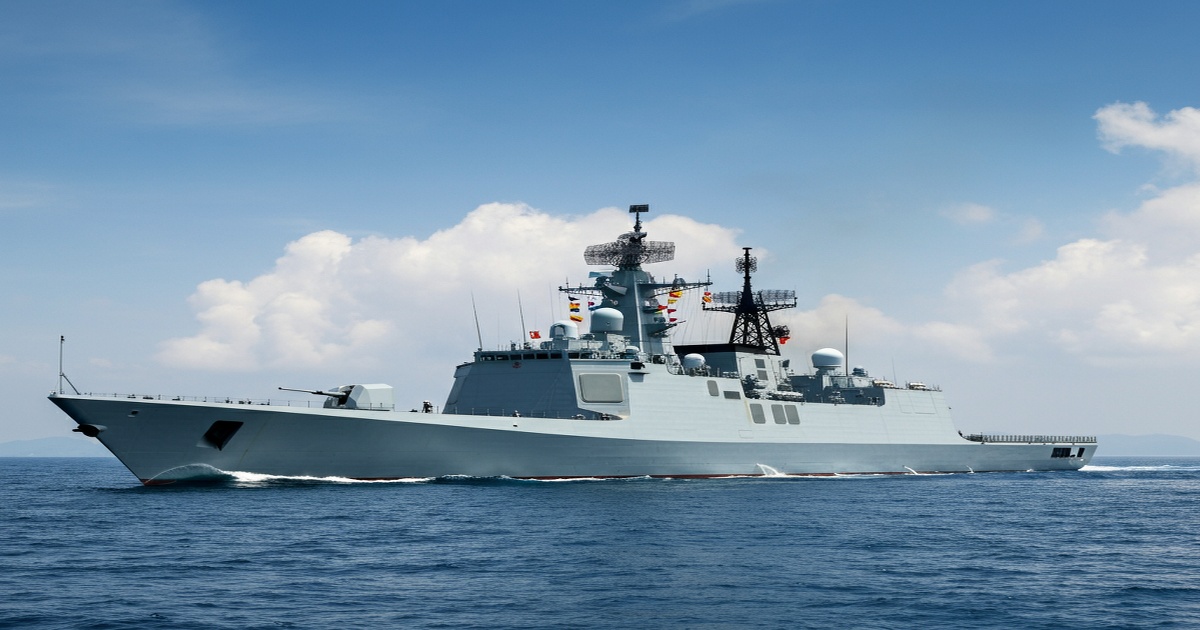 Main image to the post China Commissions Its First Type 054B Guided-Missile Frigate, CNS Luohe