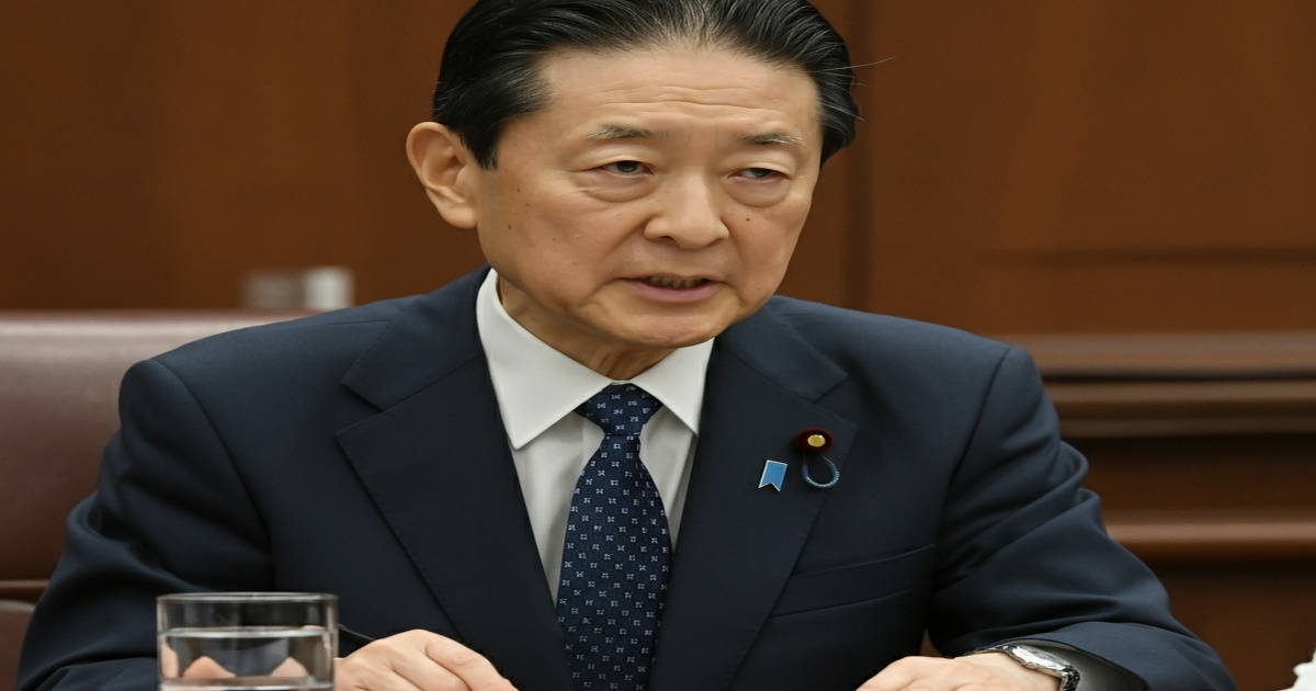 Main image to the post Prime Minister Shigeru Ishiba Stands Firm Amid Pressure to Resign After Election Setback
