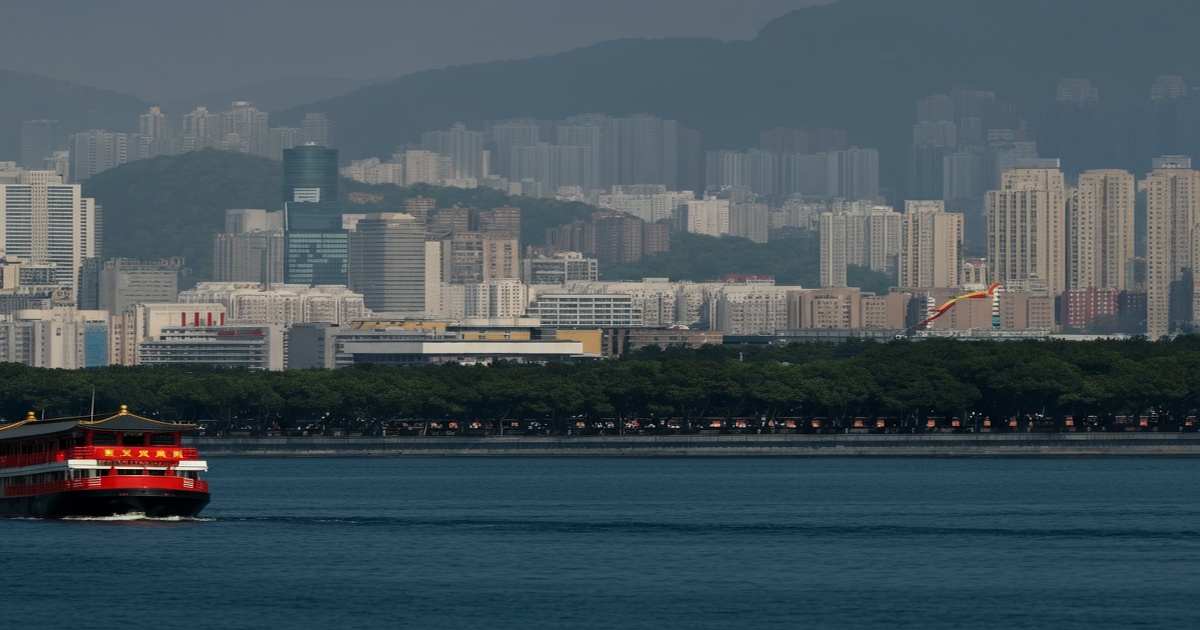 Main image to the post China Streamlines Travel and Residency for Hong Kong, Macao, and Taiwan Residents