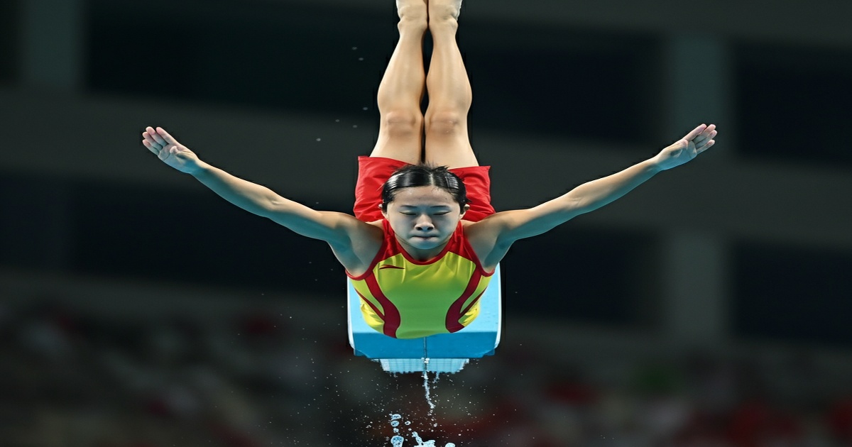 Main image to the post Chinese Divers Dominate Springboard, China Shines at University Games