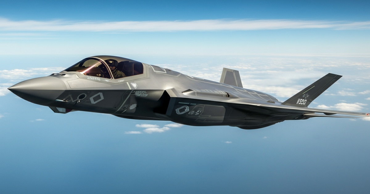 Main image to the post F-35's Future Uncertain as China Unveils Potential Sixth-Generation Aircraft