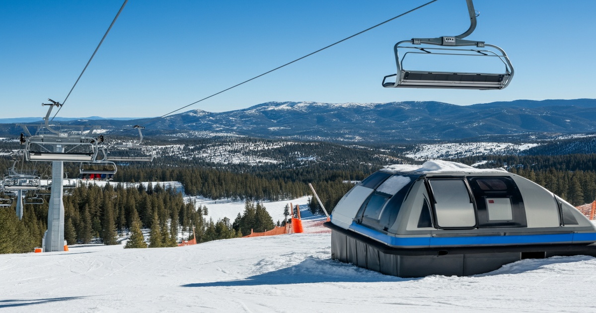Main image to the post Ski Resort Incident Leaves Five Injured After Chairlift Malfunction at Heavenly Mountain