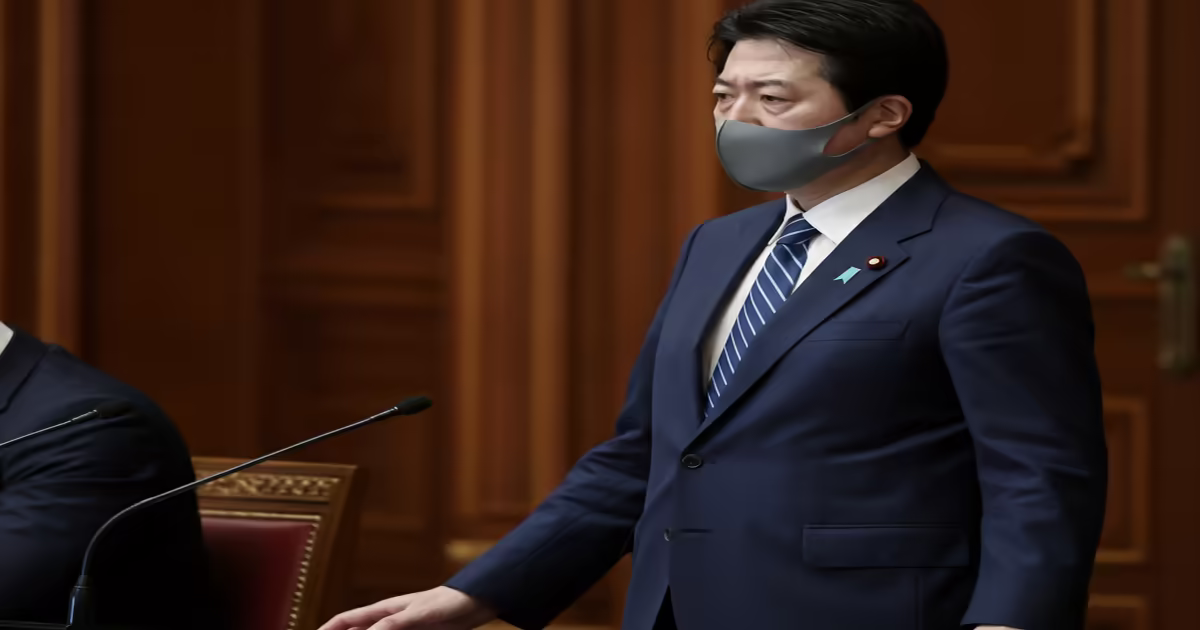 Japanese Prime Minister Urges Russia to Take Action on Ukraine Conflict