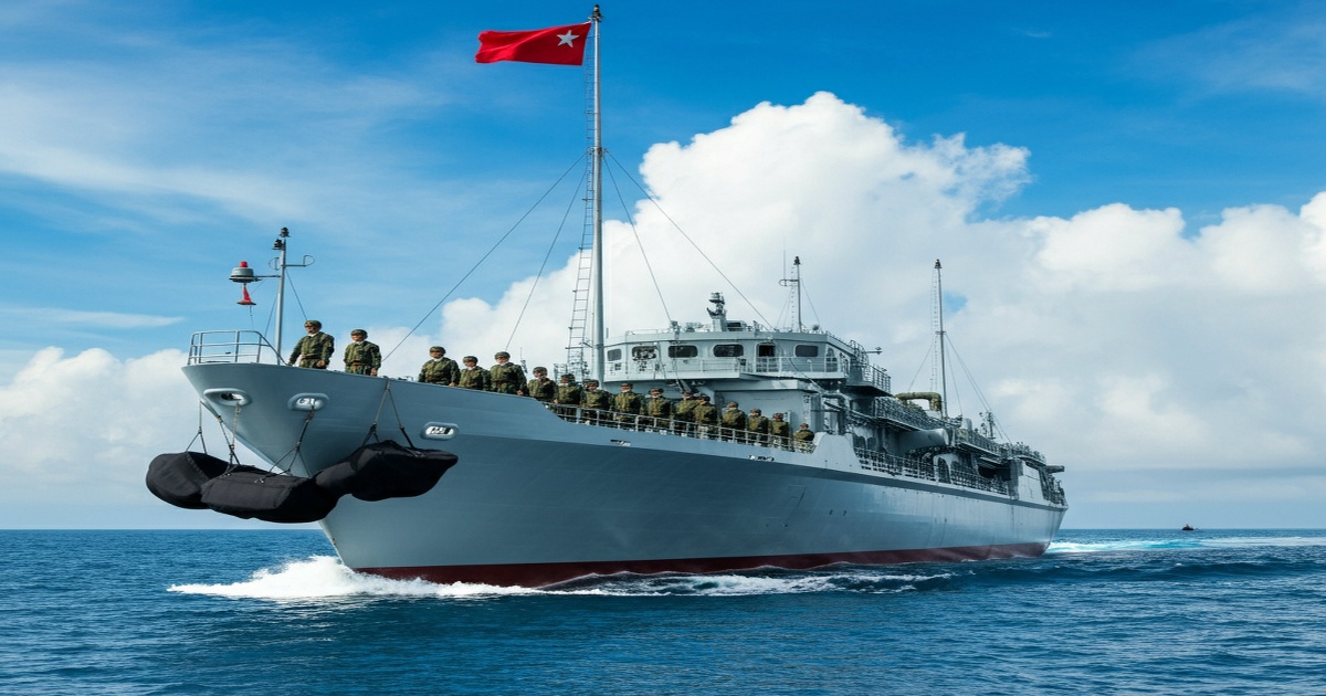 Main image to the post PLA Conducts Joint Patrol in South China Sea Amidst Heightened Tensions