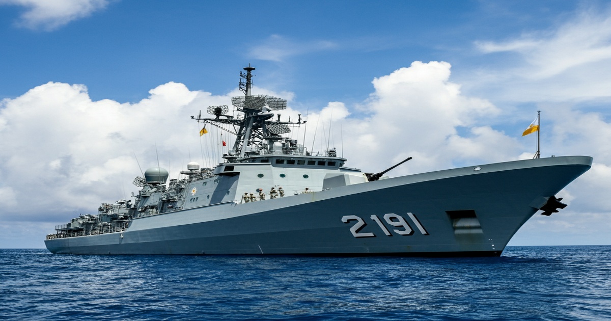 Main image to the post China Warns Philippines Amid South China Sea Patrol