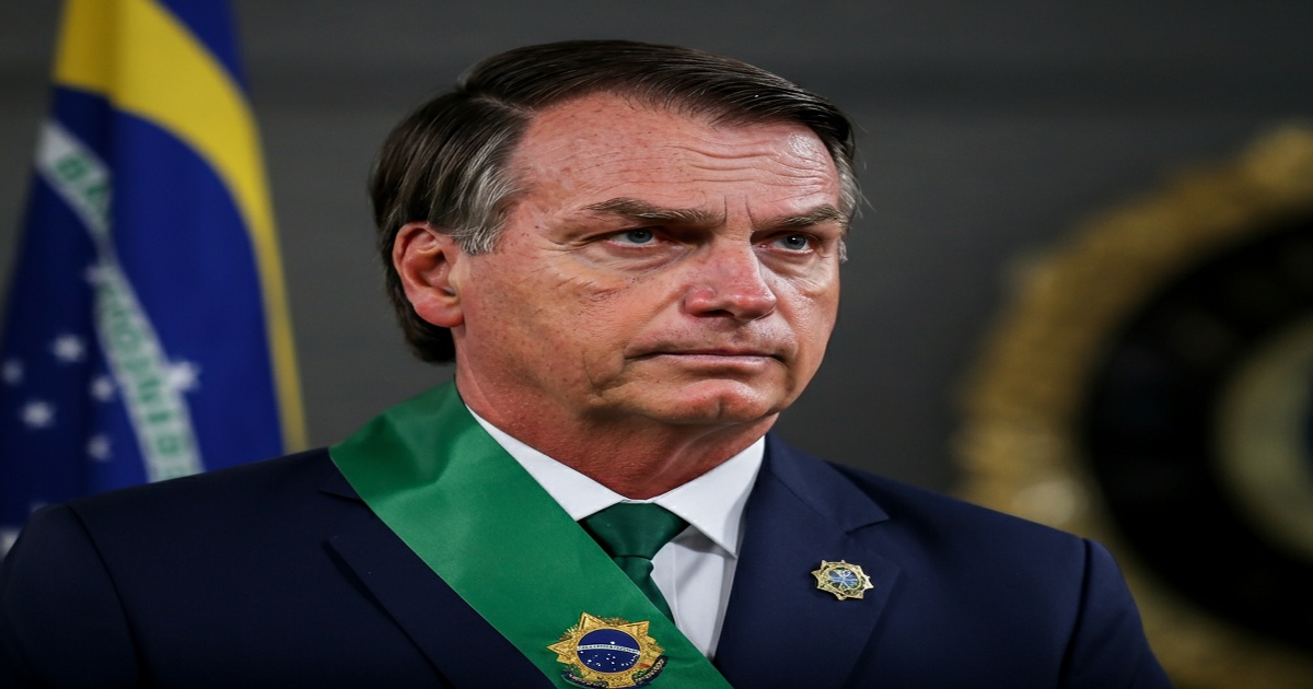 Main image to the post Bolsonaro Targeted by Brazilian Supreme Court, Accused of Seeking Trump's Help