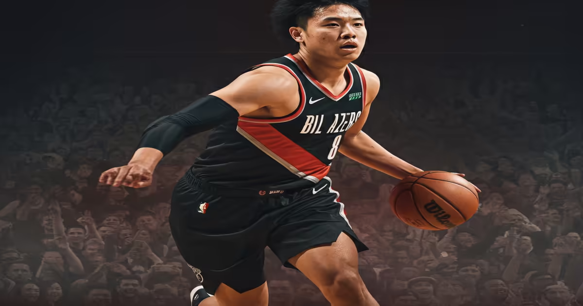 Main image to the post Chinese Star Yang Hansen Drafted by Blazers, Makes History on Birthday