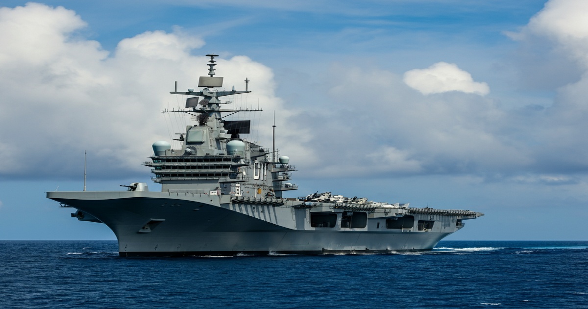 Main image to the post French Carrier Visits Philippines After South China Sea Drills