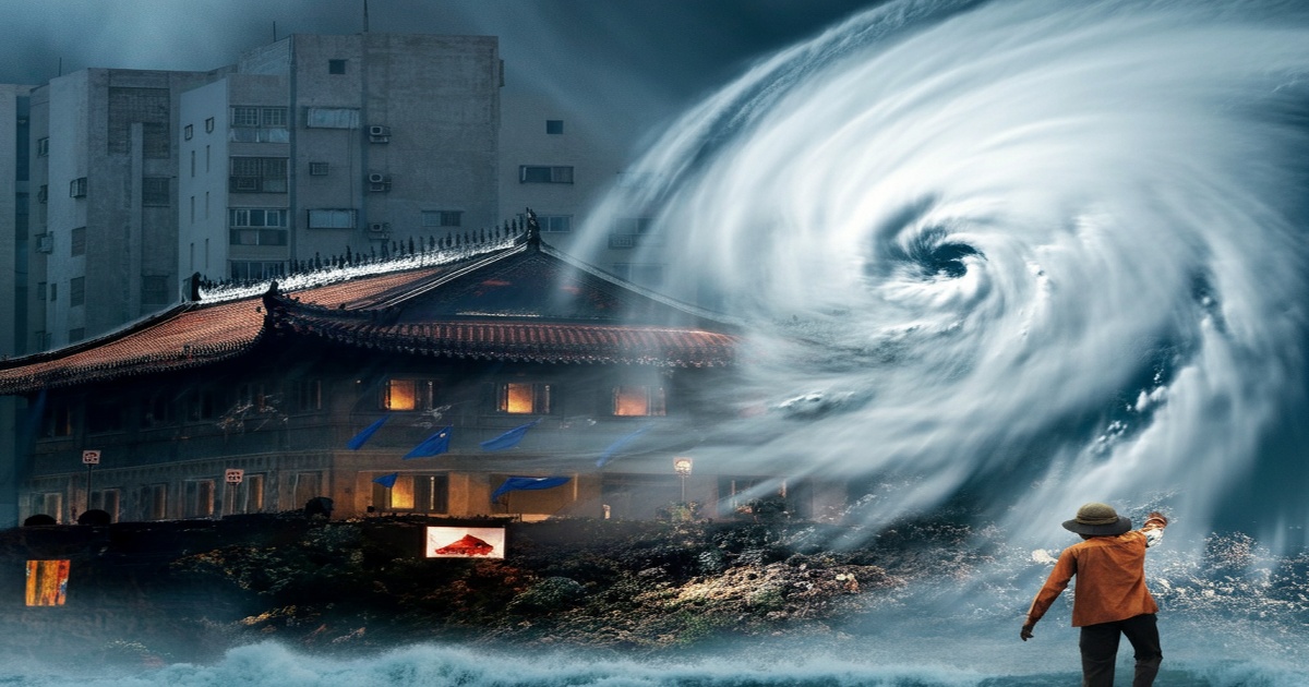 Main image to the post Typhoon Wutip Set to Make Landfall in China, Prompting Evacuations and Service Suspensions
