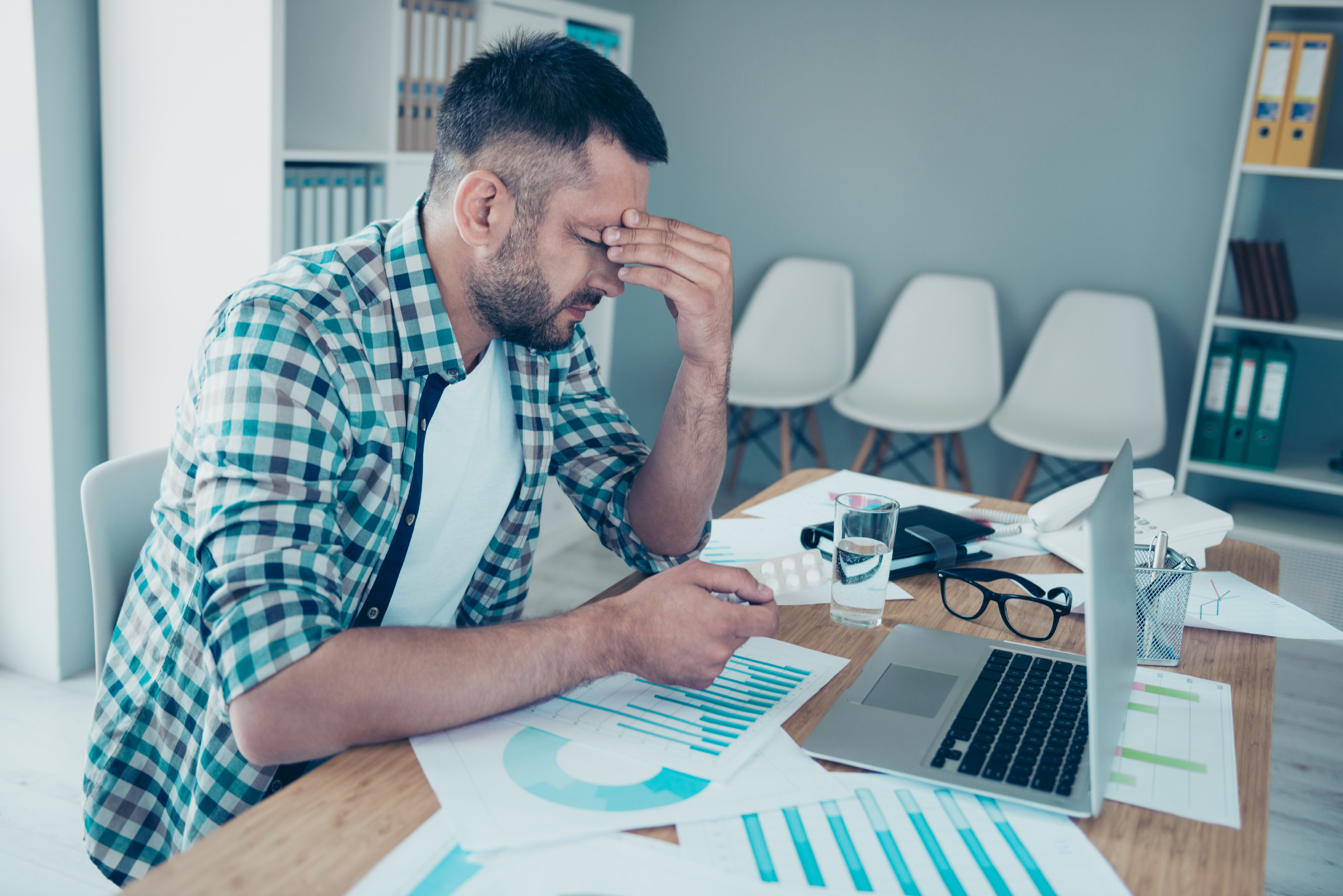 How to handle false, malicious, or unreasonable negative reviews