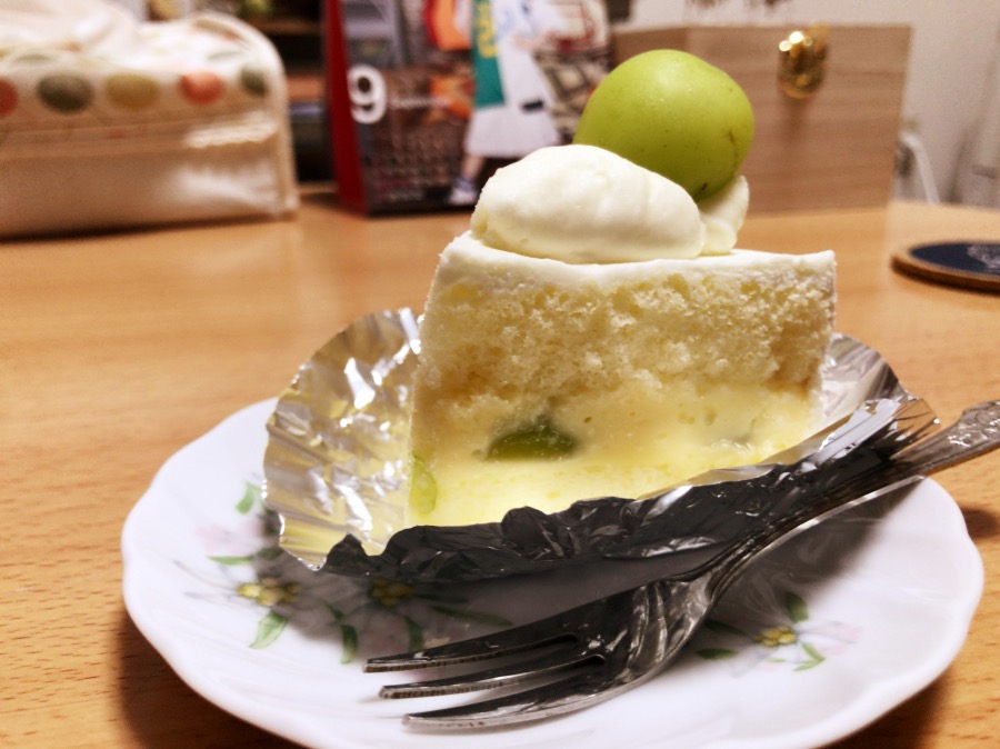 ジャンボマスカットケーキ