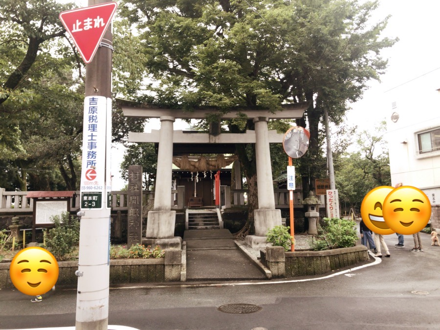 神社前