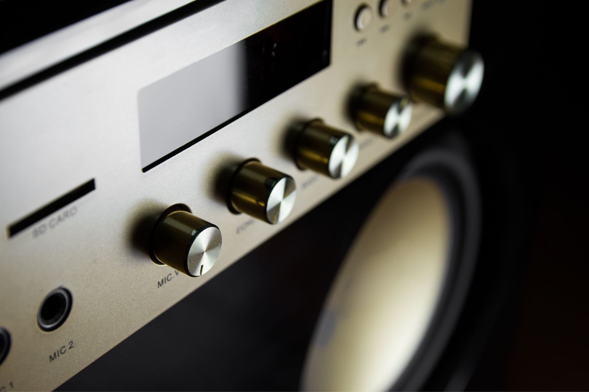 What are the advantages and disadvantages of using analog audio recording equipment?