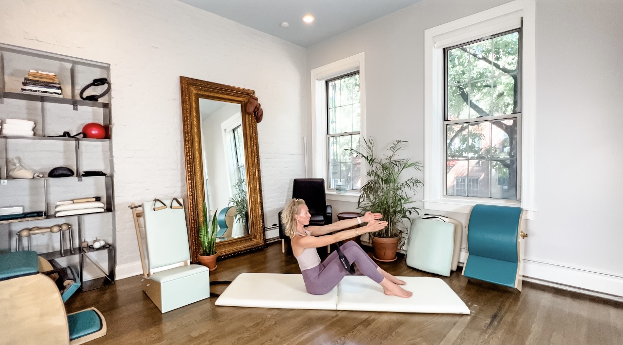 30 Minute Magic Circle Pilates 