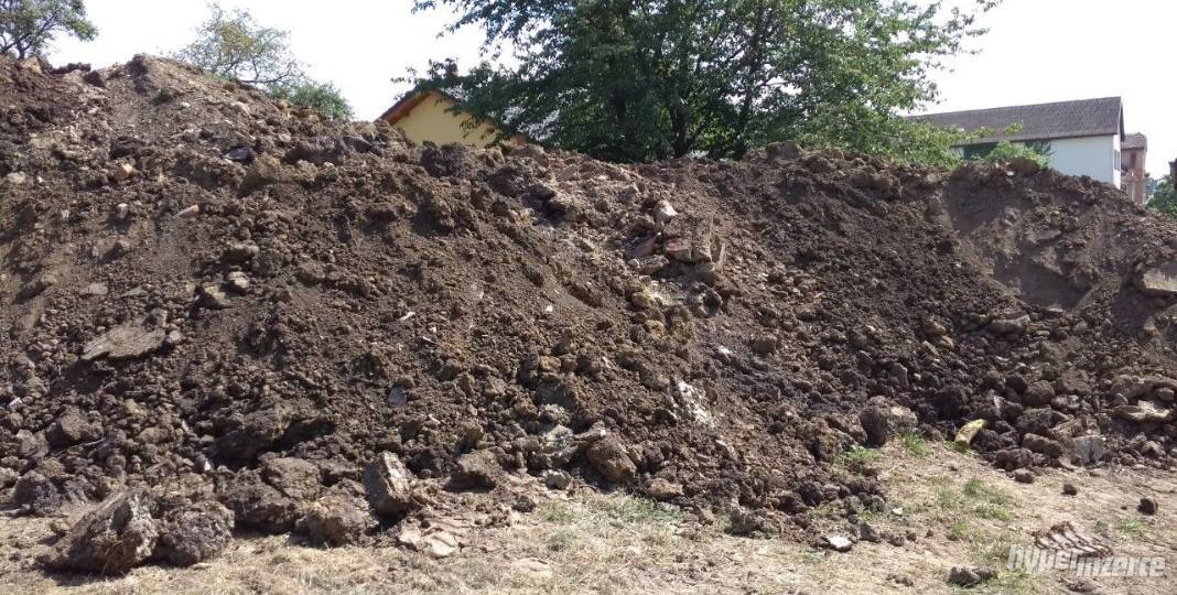 Zemina 300m3 zdarma