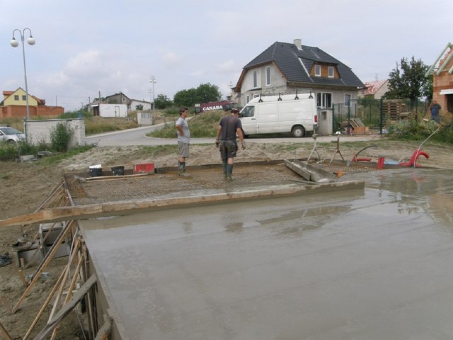 Příprava a betonování desky