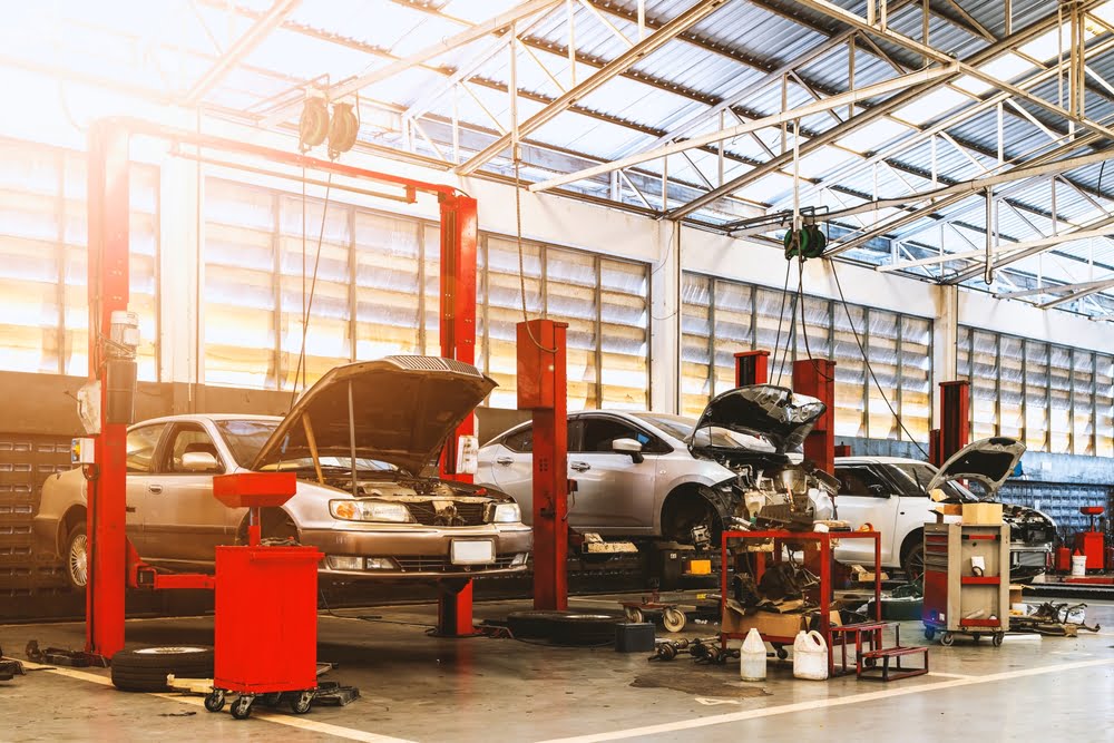 Featured image for “Types of Car Lifts: The Complete Guide to Car Lift Types”